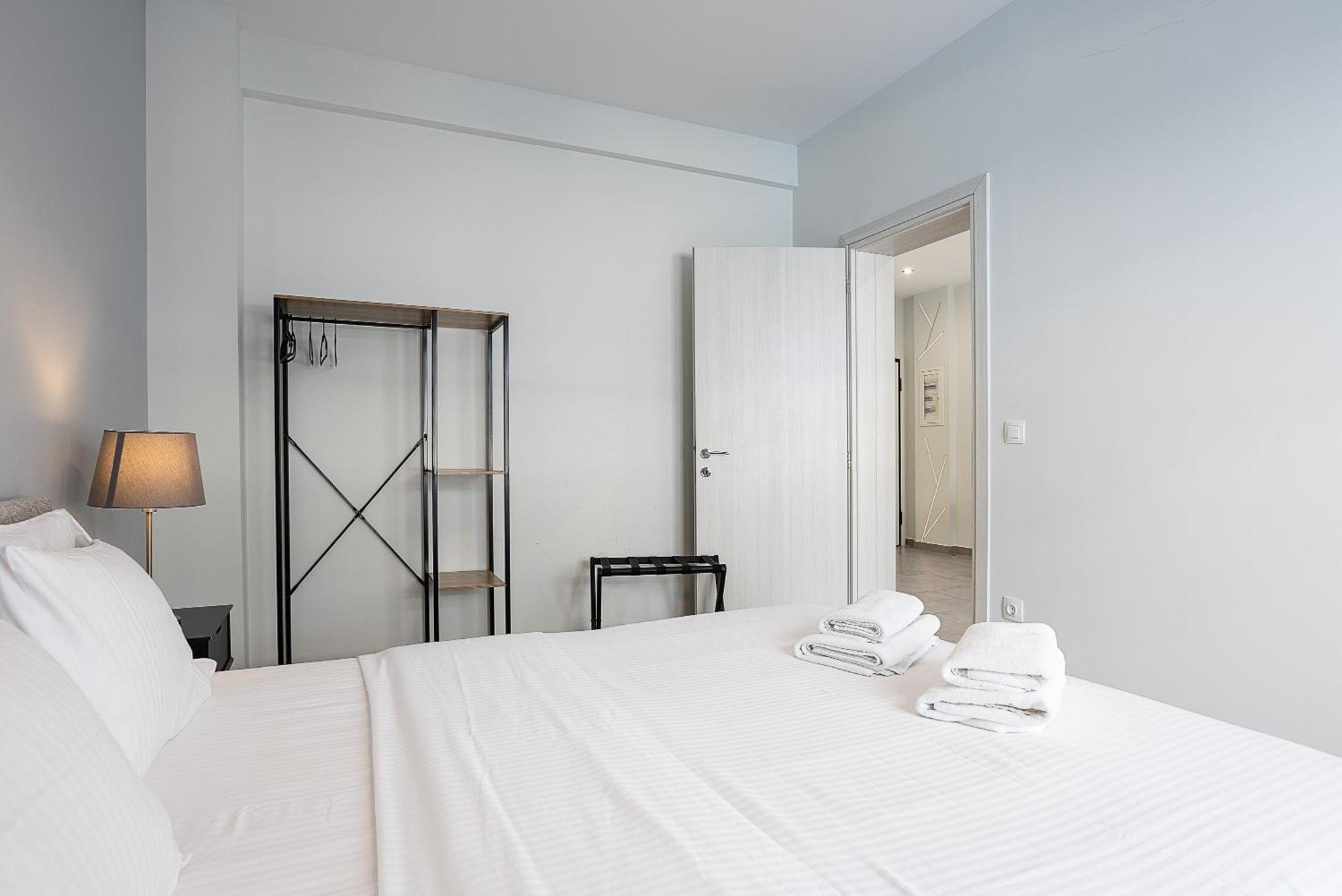 Ferienwohnung The Omnia Collection Pagrati Athen Zimmer foto